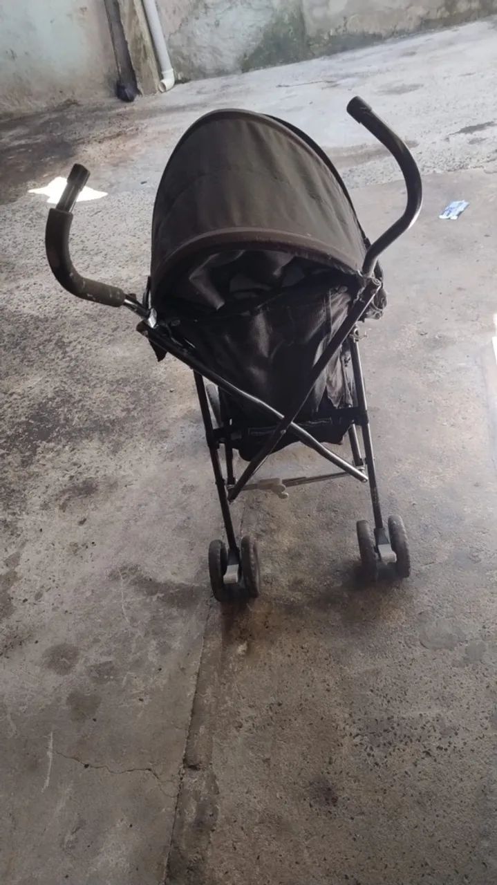Carrinho de bebê de passeio 