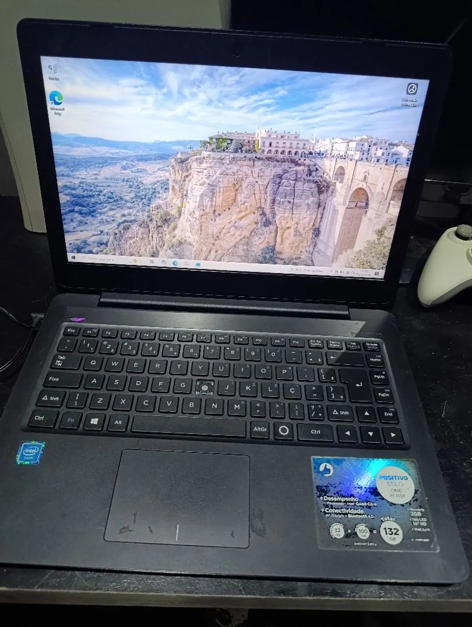 Notebook semi-novo