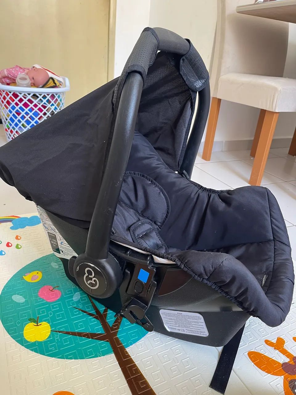 Carrinho de bebê + bebê conforto super conservado, 2 meses de uso - Foto 6