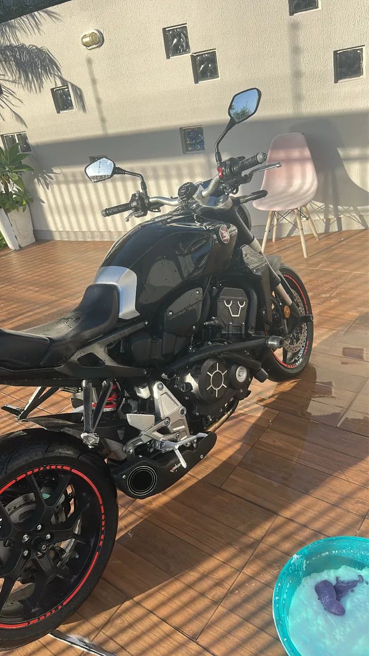 Cb1000r  - Foto 2