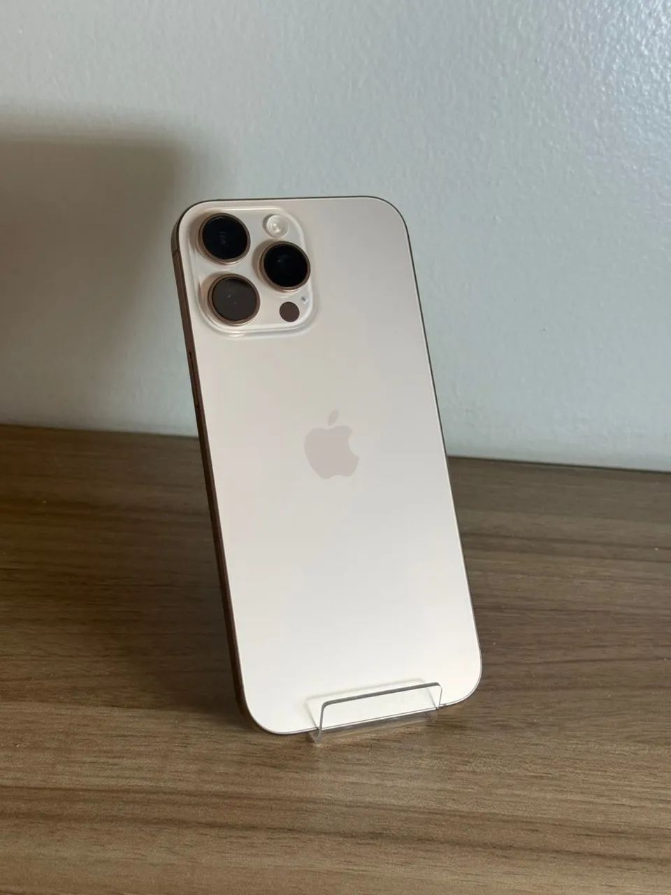 iPhone 16 Pro Max 256GB Desert 97% Garantia - Celulares e