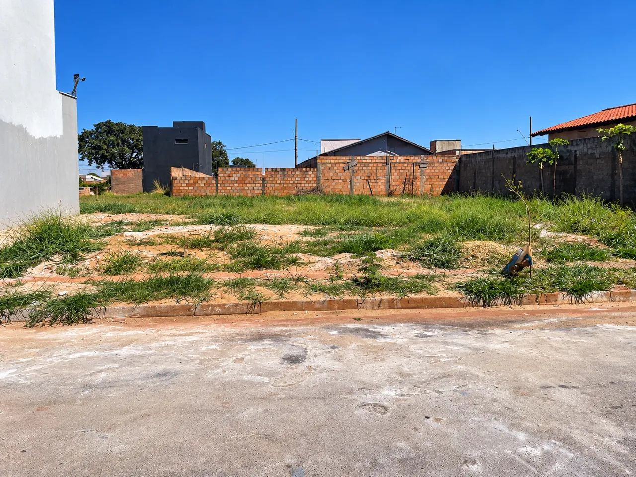 Terreno à Venda no Laranjeiras.