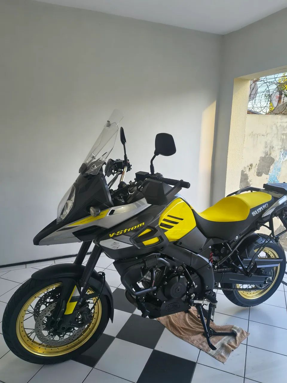 Vstron 1000 XT aventure 18/19 - Foto 3