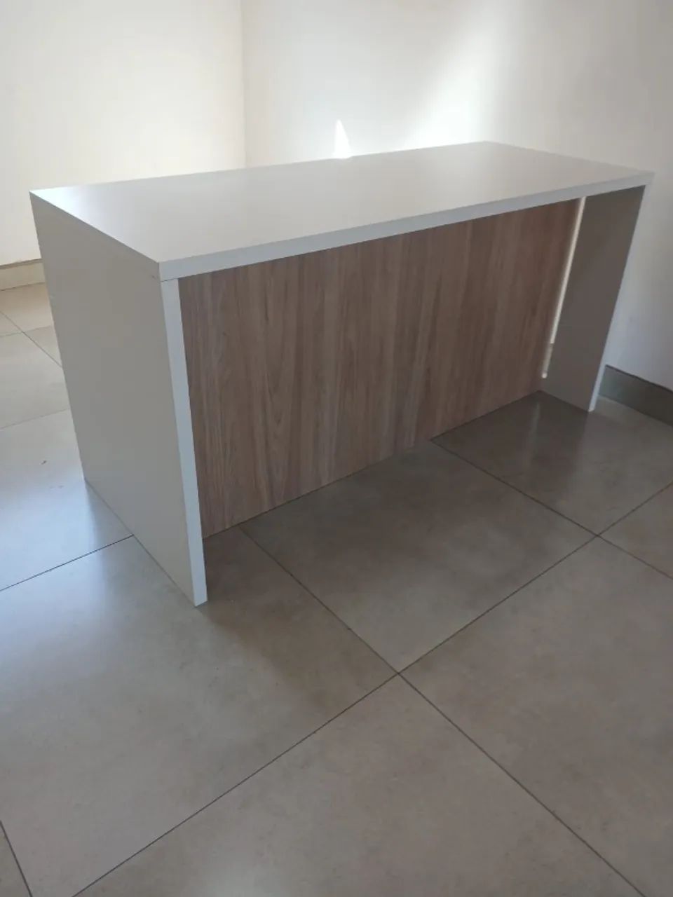 Mesa para escritório em MDF Premium Branca