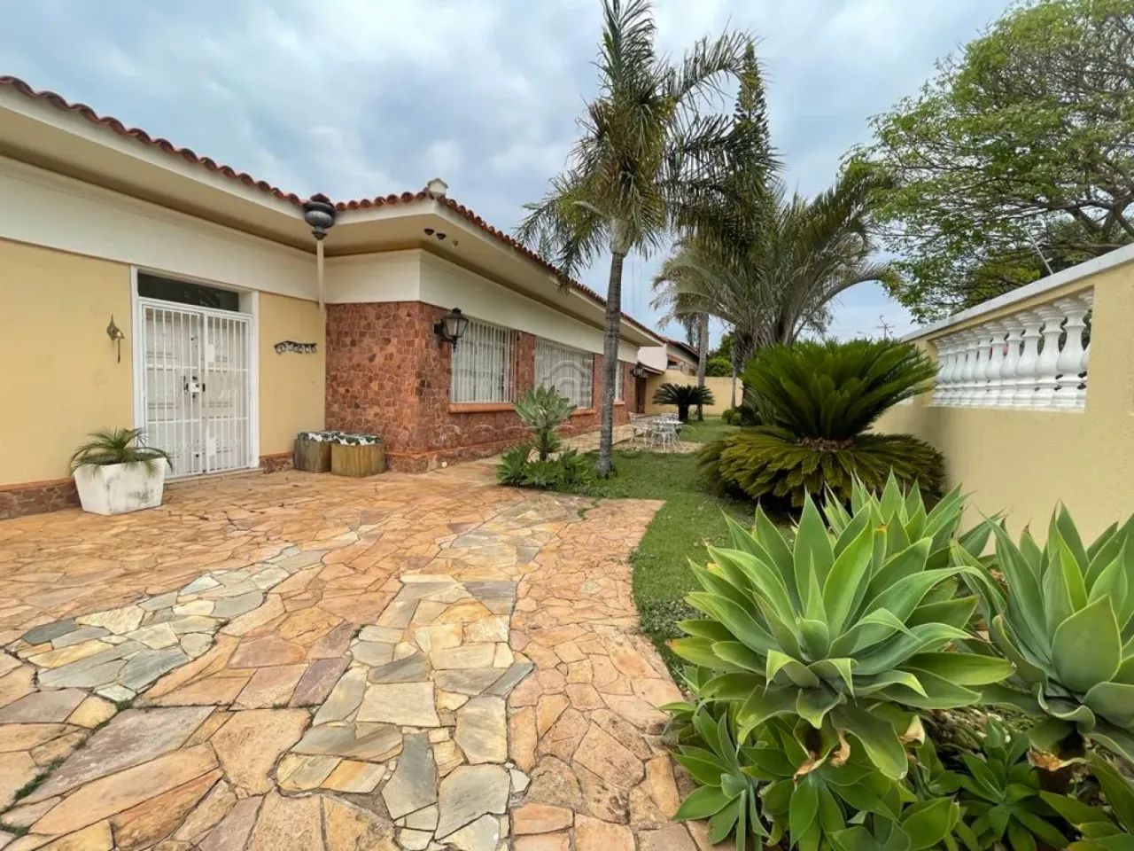 Casa com 4 Quartos e Piscina à venda, 450m² - Garça/SP - Foto 4