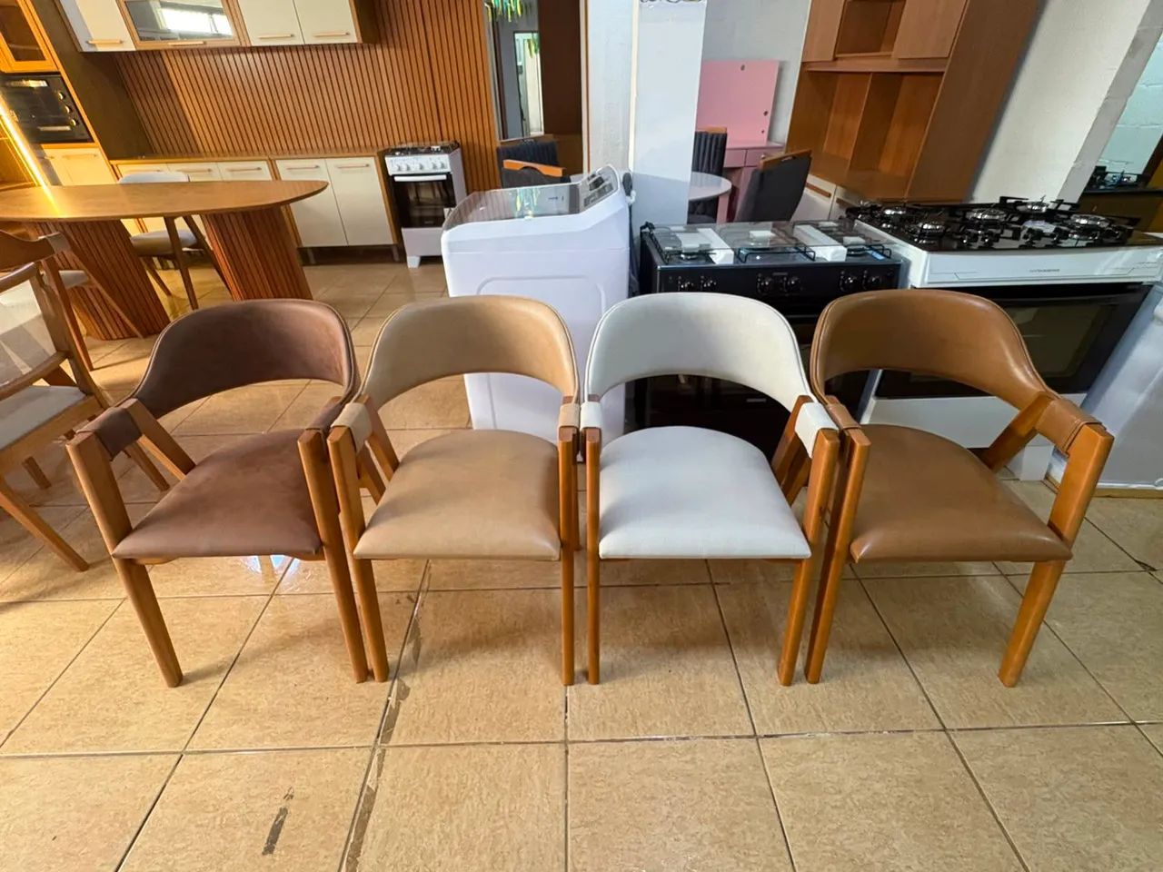 Cadeiras de jantar laminada