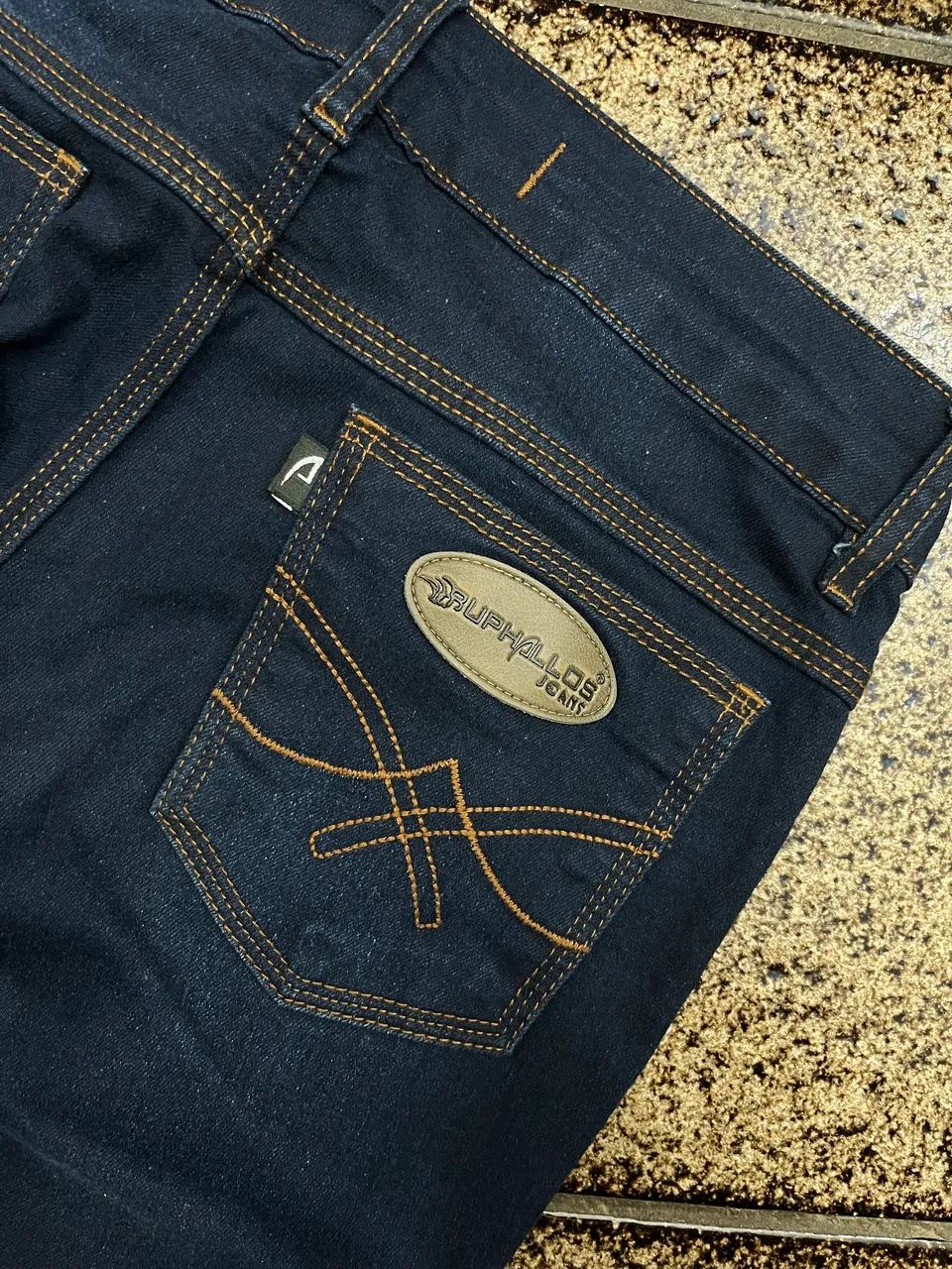Calça Feminina BUPHALLOS Jeans Tradicional Original 36 - Foto 4