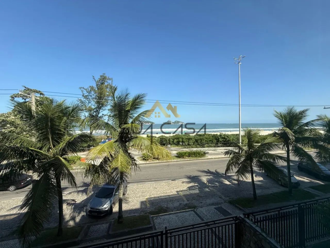 Apartamento com 261m² frontal mar no Jardim Oceânico | Barra da Tijuca REF: BAAP4641