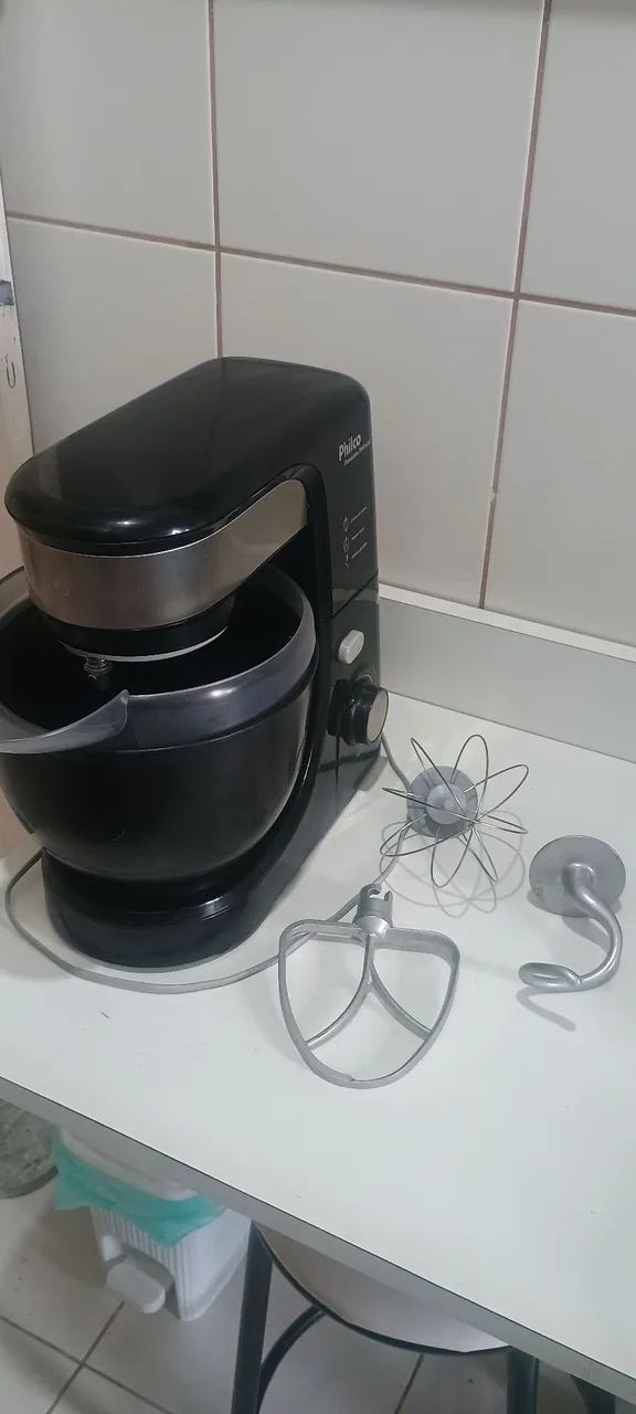 Batedeira Planetária Philco PHP500 - Completa