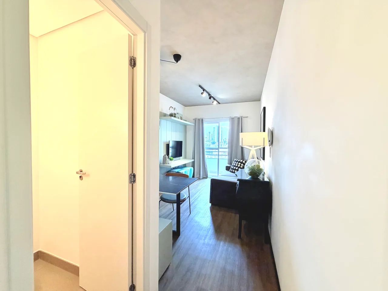 Apartamento para alugar com 2 quartos, 58 m² - Vila Itapura - Foto 2
