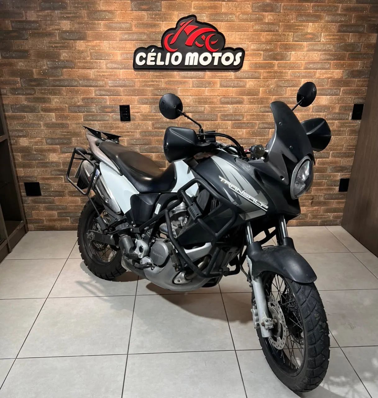 XL 700 V TRANSALP ABS BRANCA 2013/2013 - Foto 2
