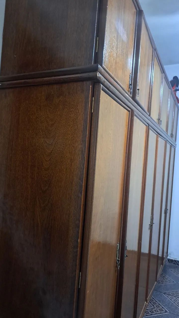 GUARDA-ROUPA DE MADEIRA  - Foto 2