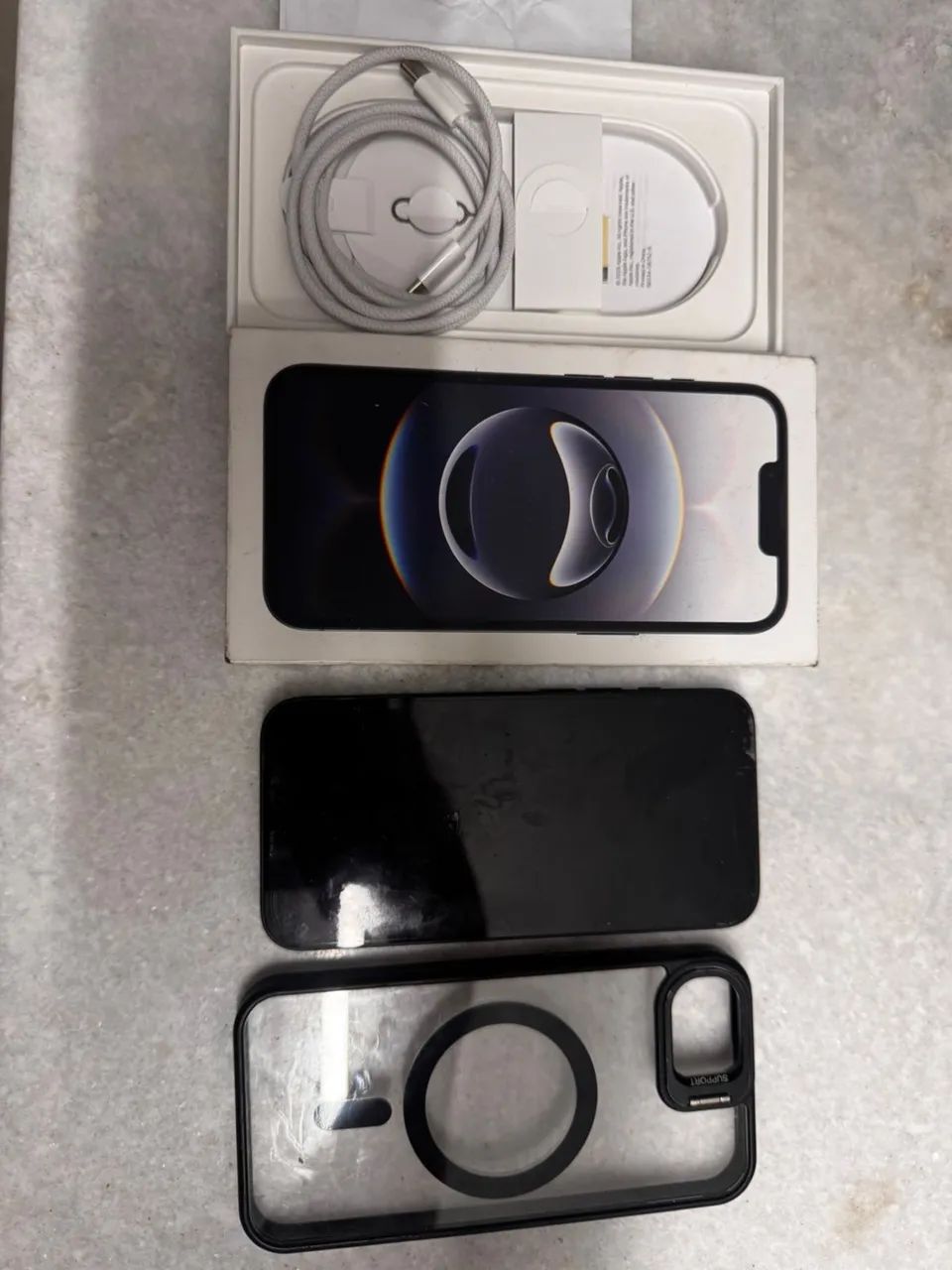 iPhone 16e