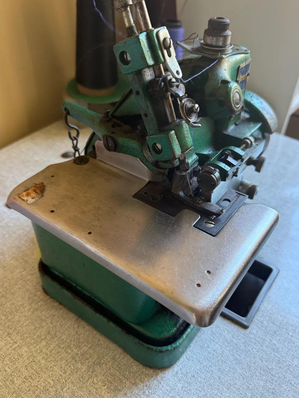 Máquina overloque  - Foto 2