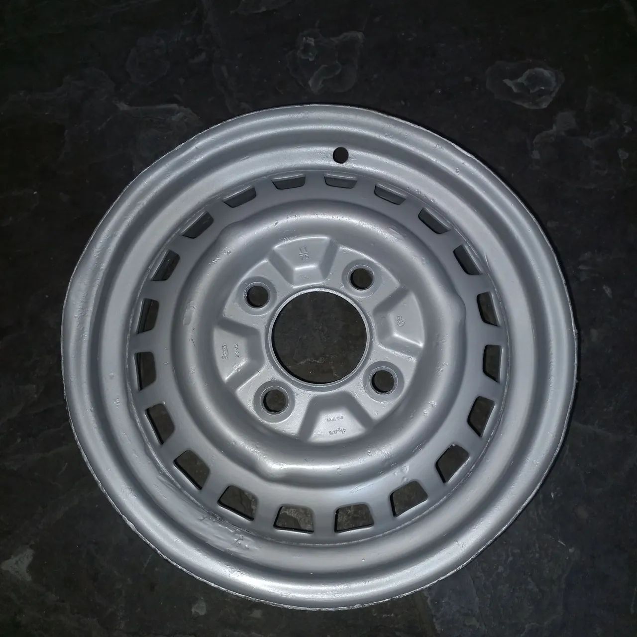 roda fusca vw aro 15 4 furos usada
