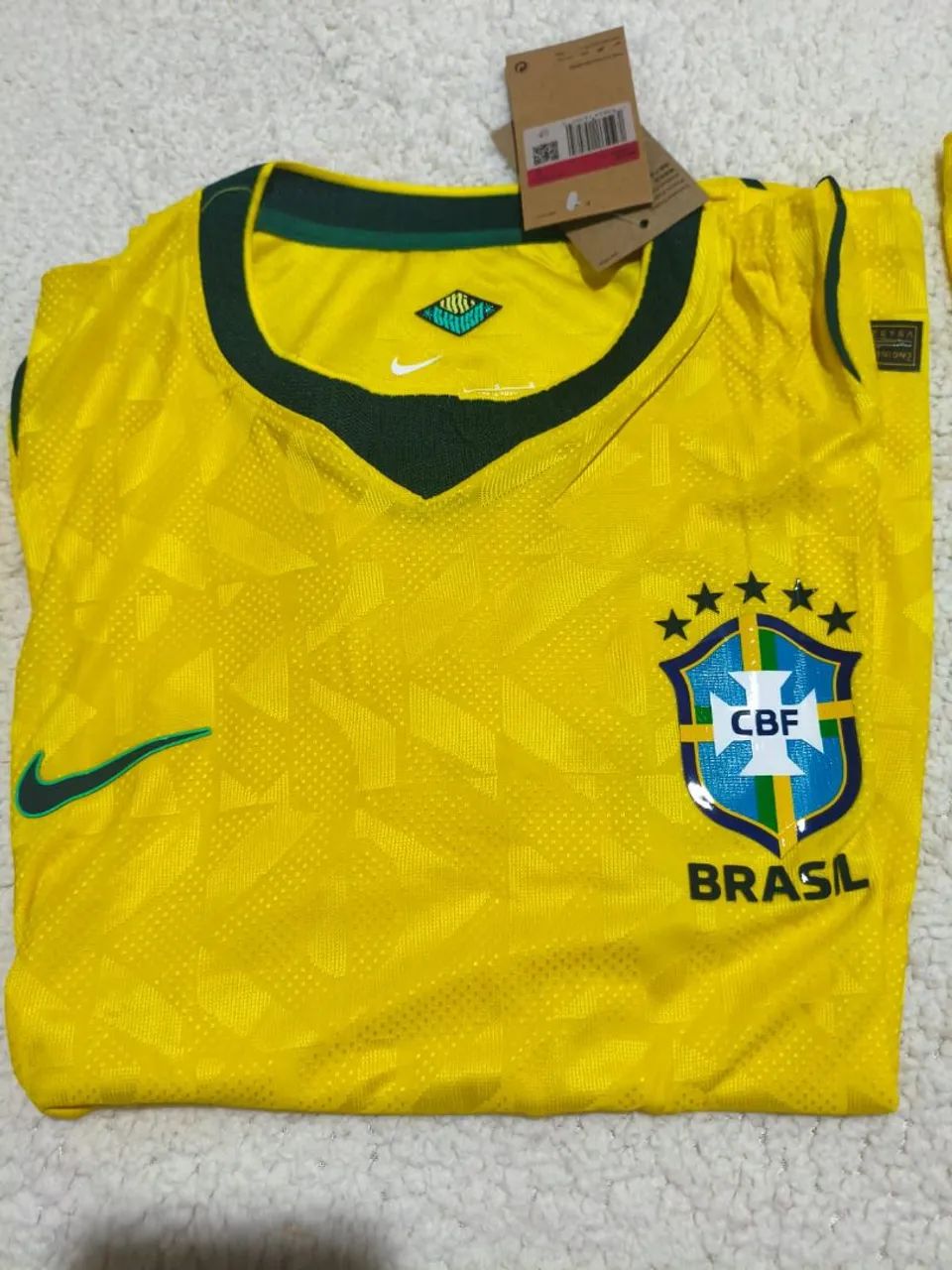 Blusa do Brasil com o número 22 e sem o número. - Foto 4