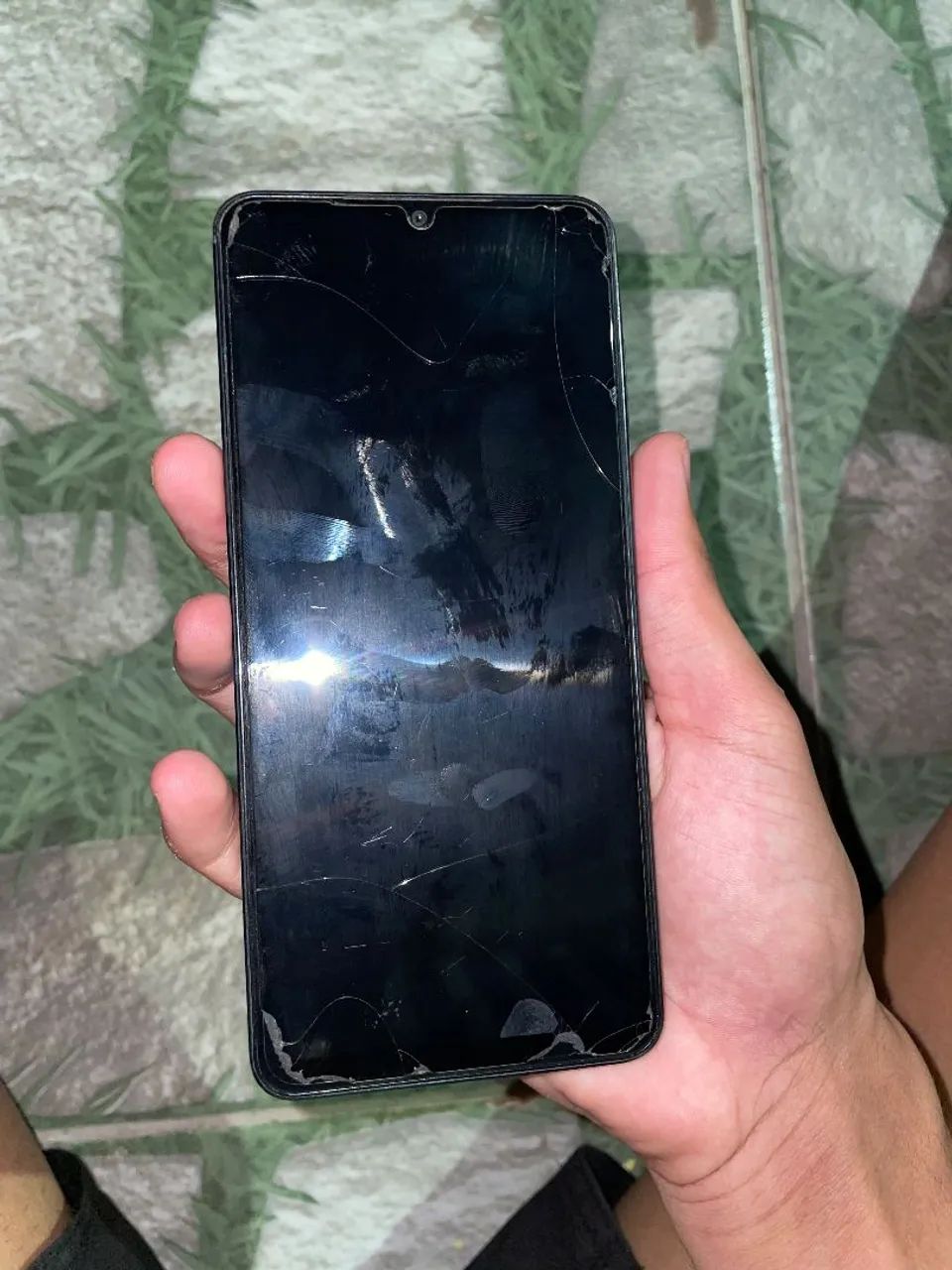 VENDE-SE CELULAR- A07  500R$