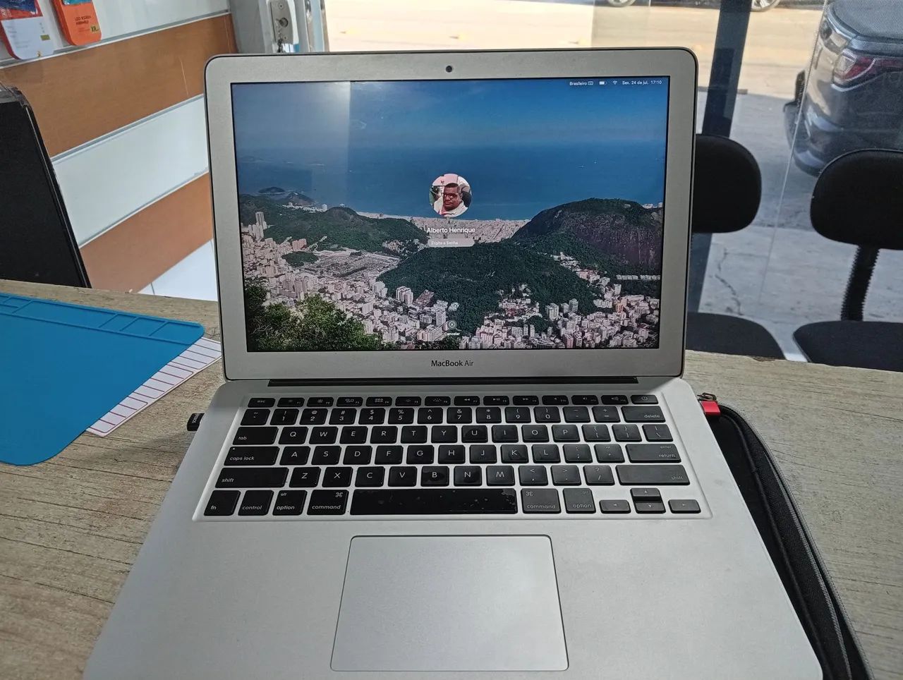 MACBOOK AIR 2017