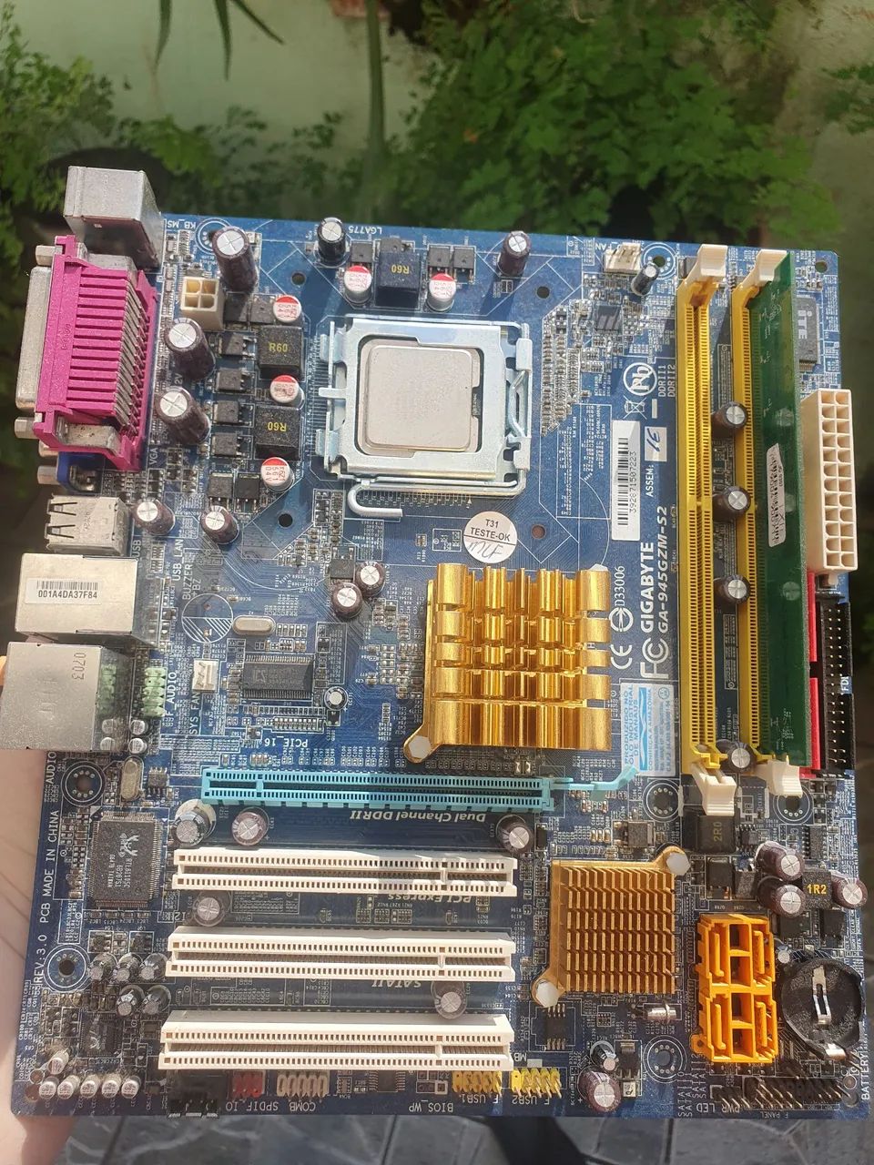 Kit 775 ga-945gzm-s2 processador+memória SEM TESTE 