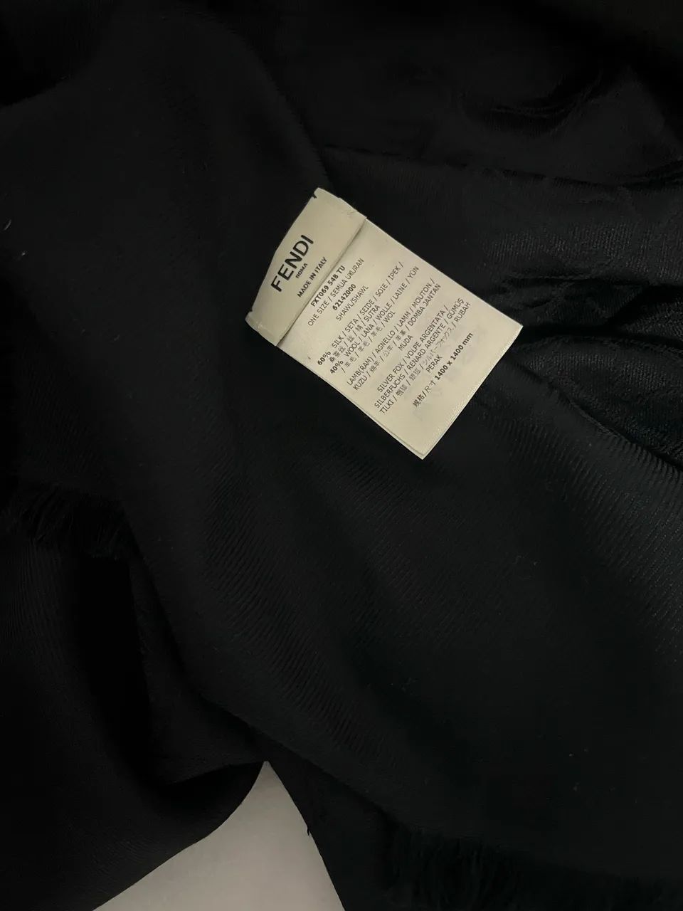 Xale Fendi preto - Foto 2