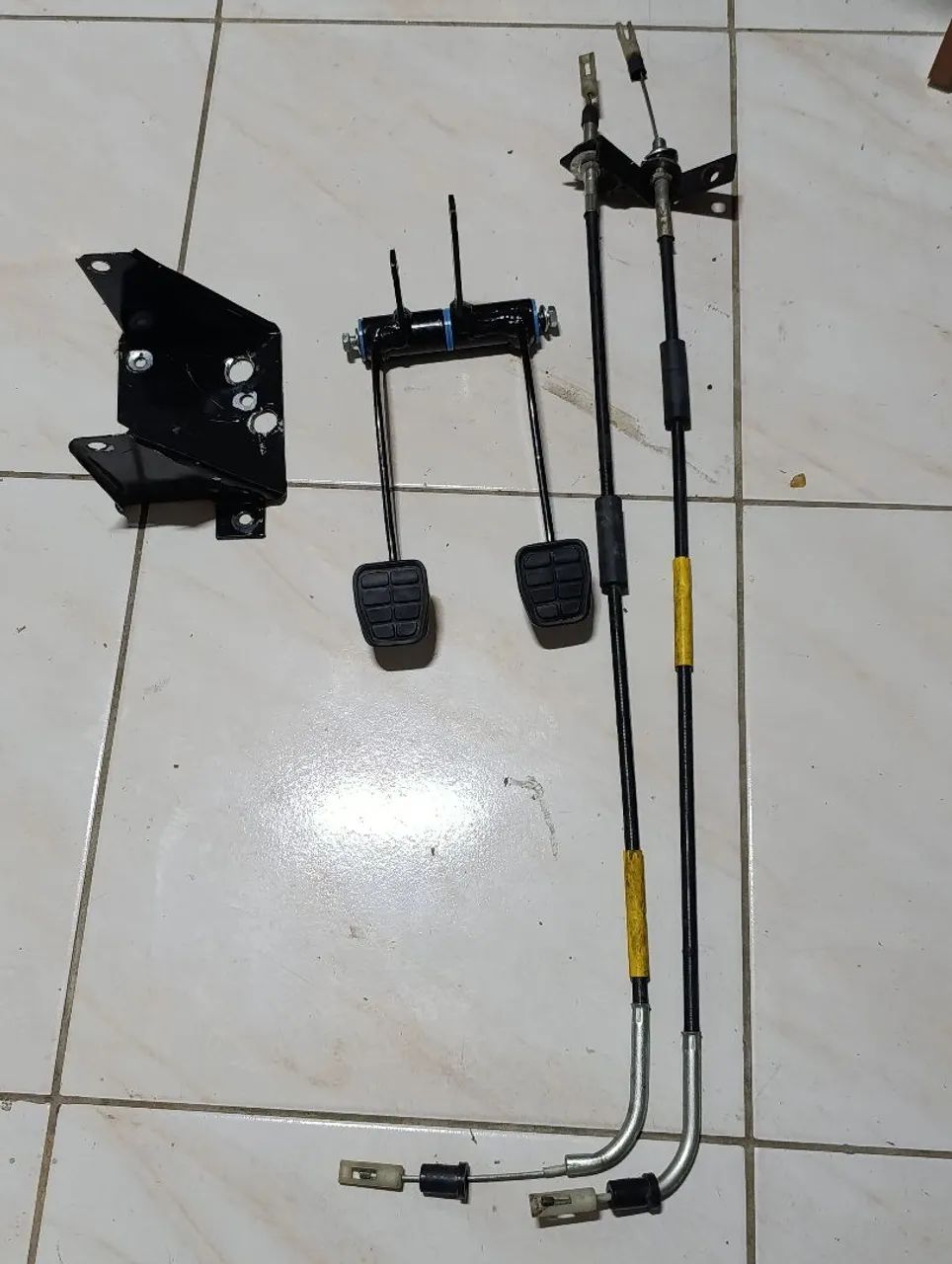 Pedais de duplo comando para veículos de instrutor autônomo  - Foto 3