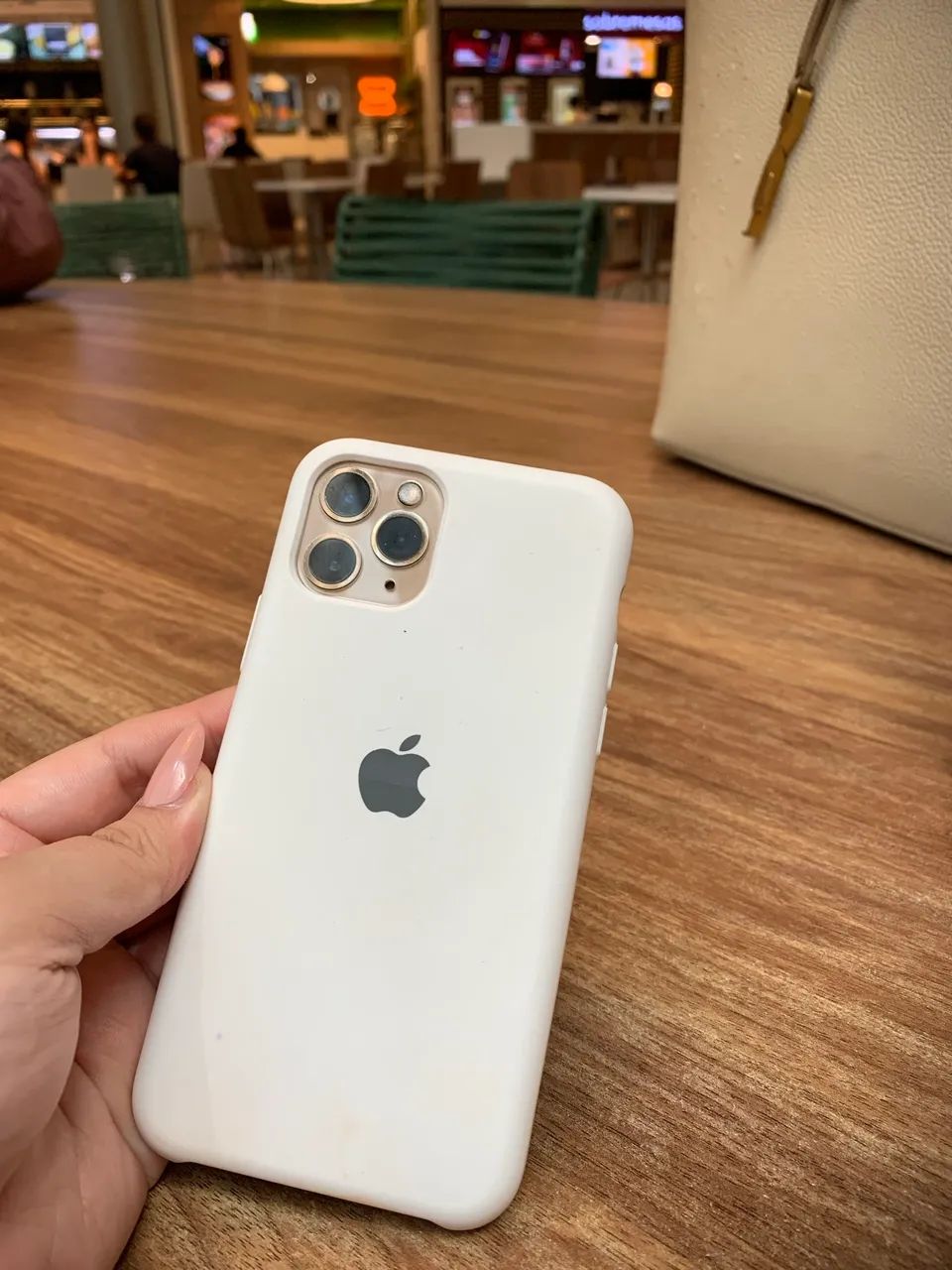 iPhone 11 Pro Gold  - Foto 3