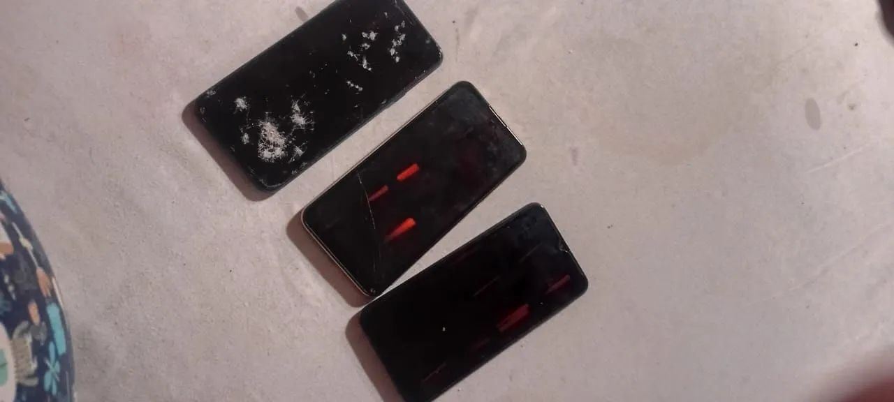 Celular  pra retirada de  peças 