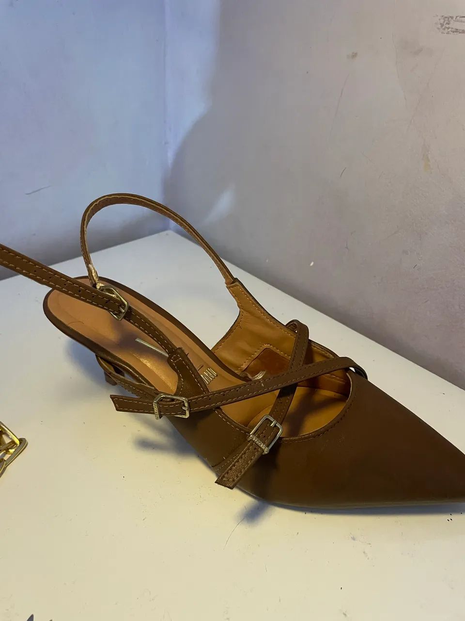 Scarpin Marrom Slingback com Tiras - Foto 2
