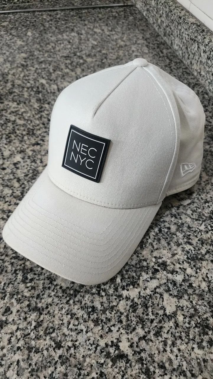Bone New Era original lindo