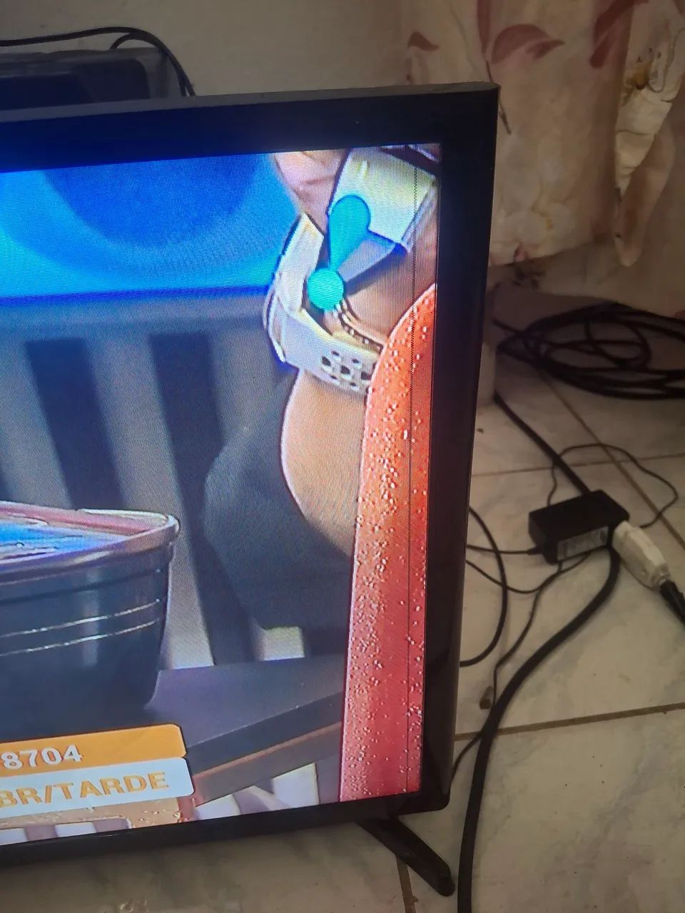 Vendo ou troco Tv Smart 32 P Samsung  - Foto 2