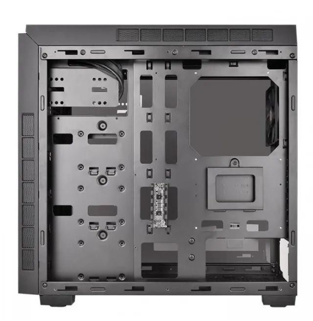 Gabinete Thermaltake Versa C23 TG RGB - Foto 4