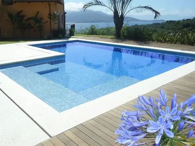 Projeto Estrutural de Piscina - Engenheiro Civil