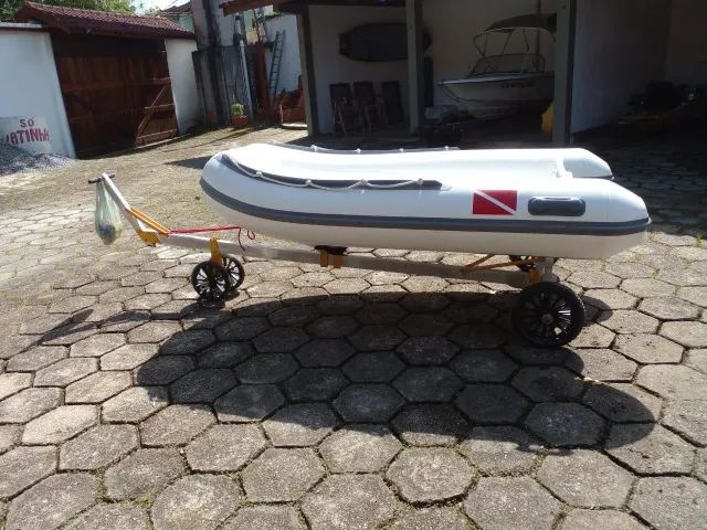 Bote 2,4 mt 2024 (novo) com motor Mercury 5,0 hp 2024, e carretinha de aluminio  - Foto 5