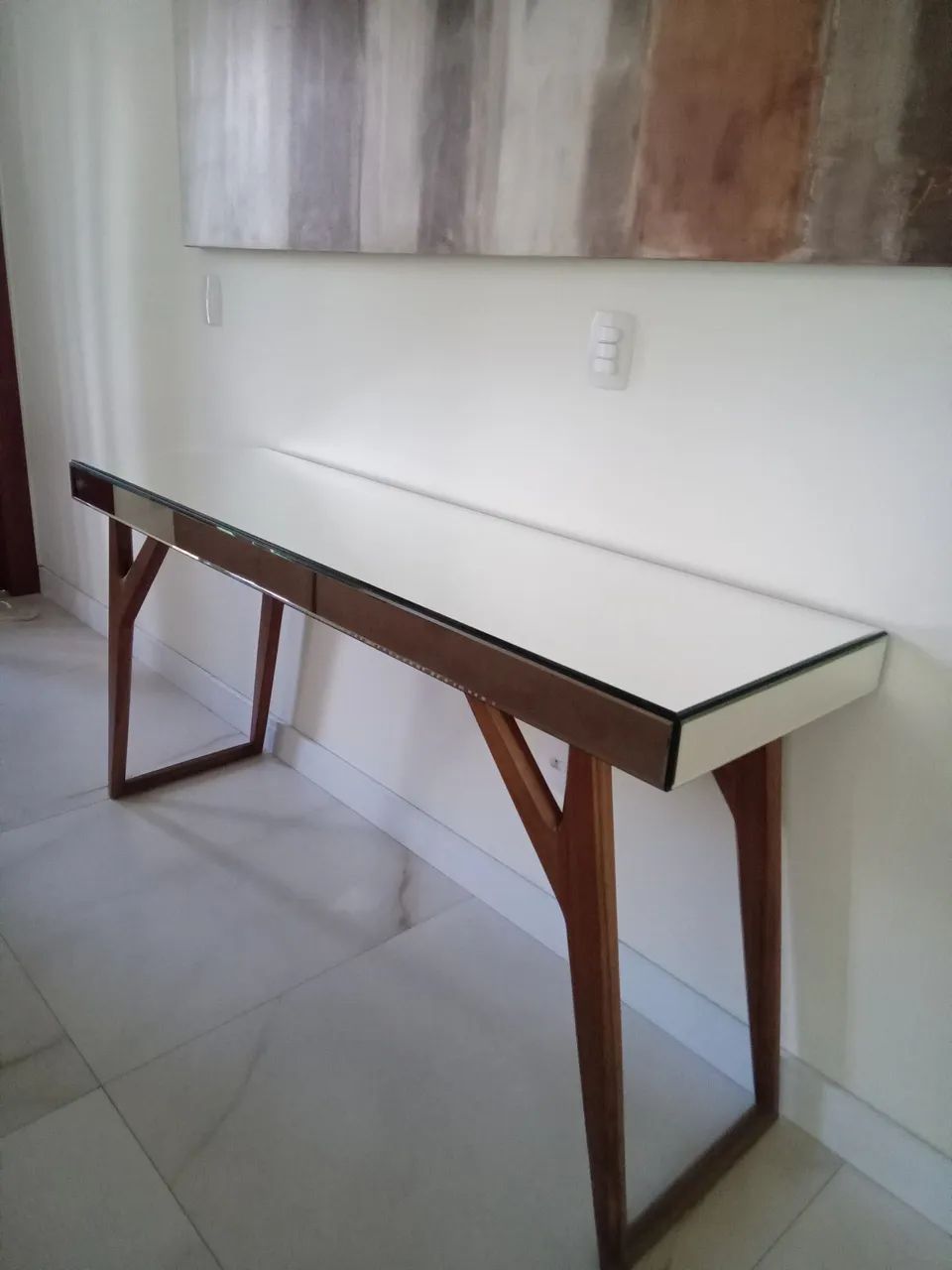 Aparador espelhado 