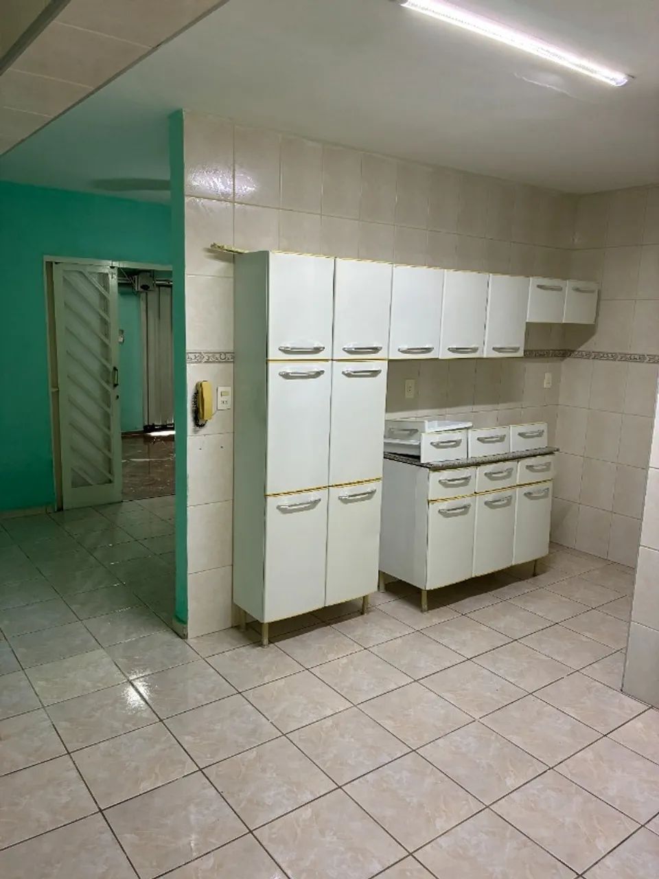 Casa 3 comodos Bairro Barcelona com garagem - Foto 4