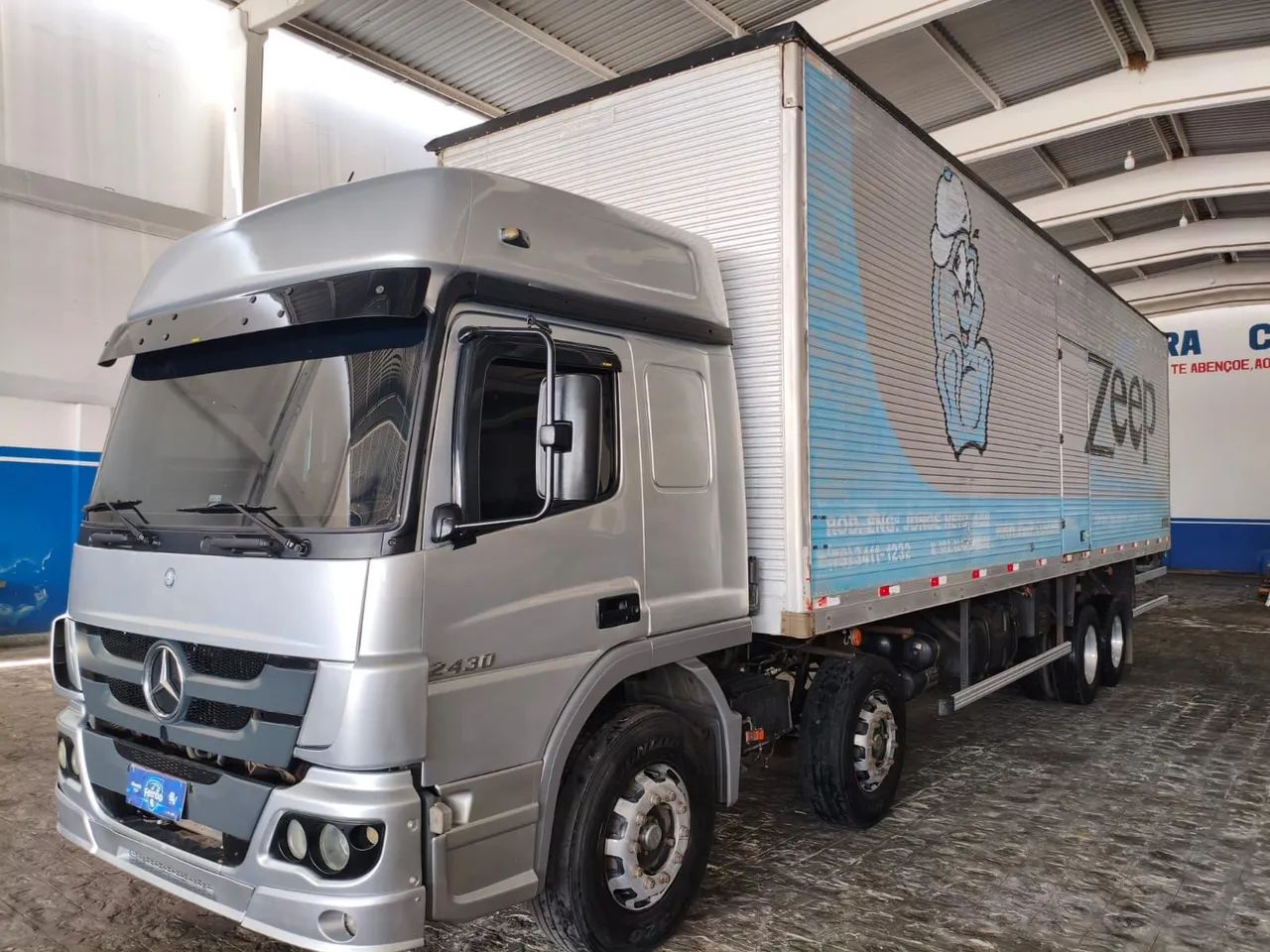 Vendo atego 2430 