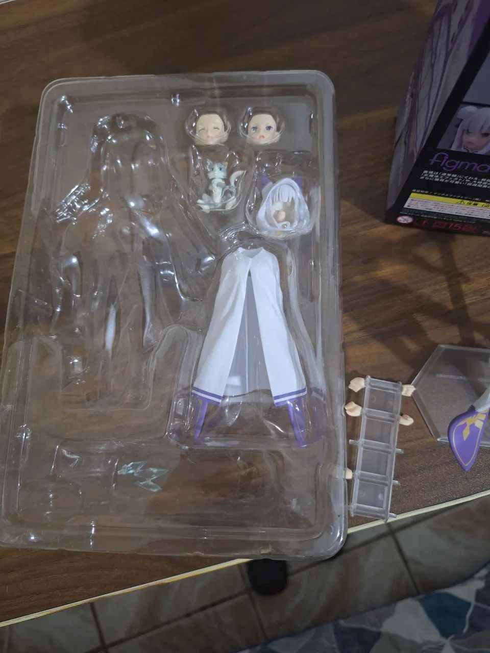 Figma Emilia ReZero - Foto 2