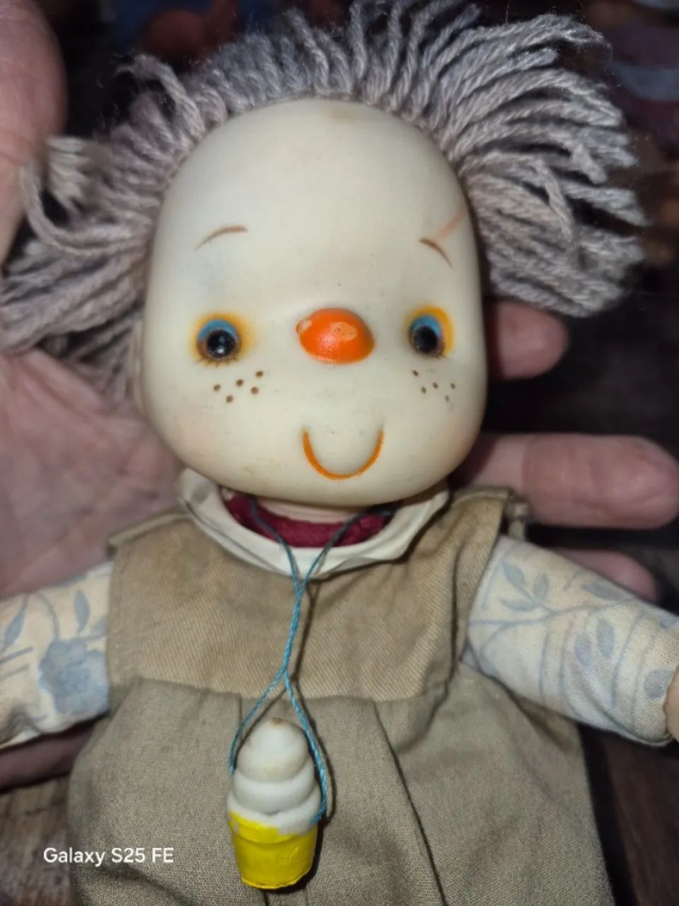 Boneca Sorvetinho da Estrela dos anos 80, reconhecível pelo pequeno pingente de sorvete - Foto 2