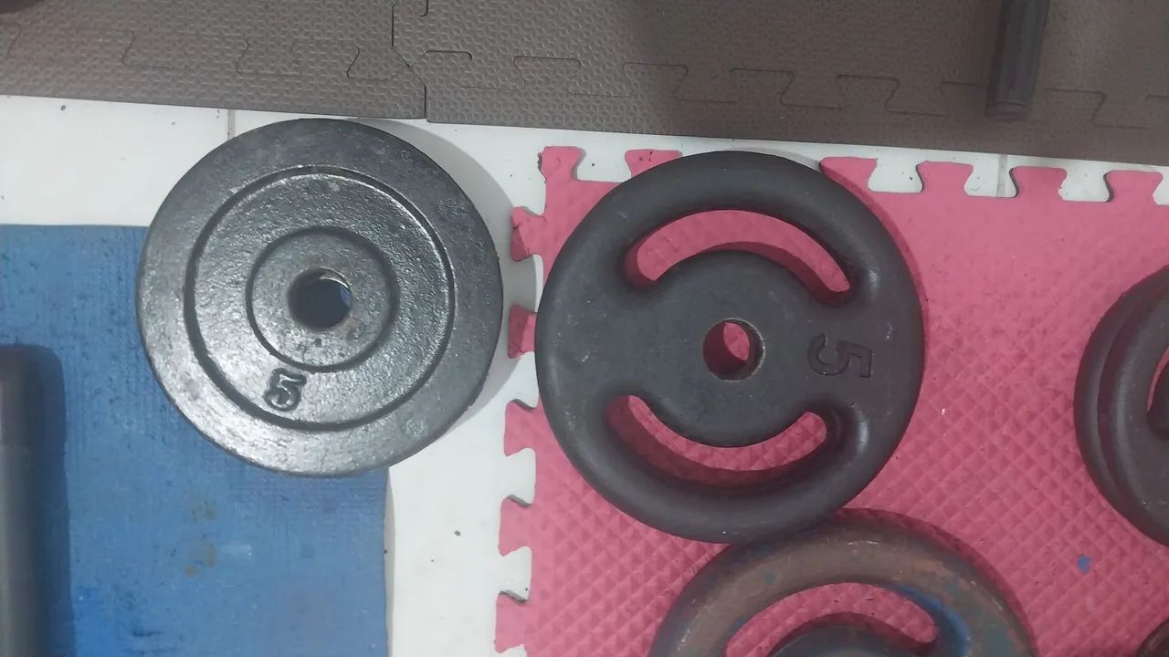 Anilhas peso musculação exercícios  - Foto 2