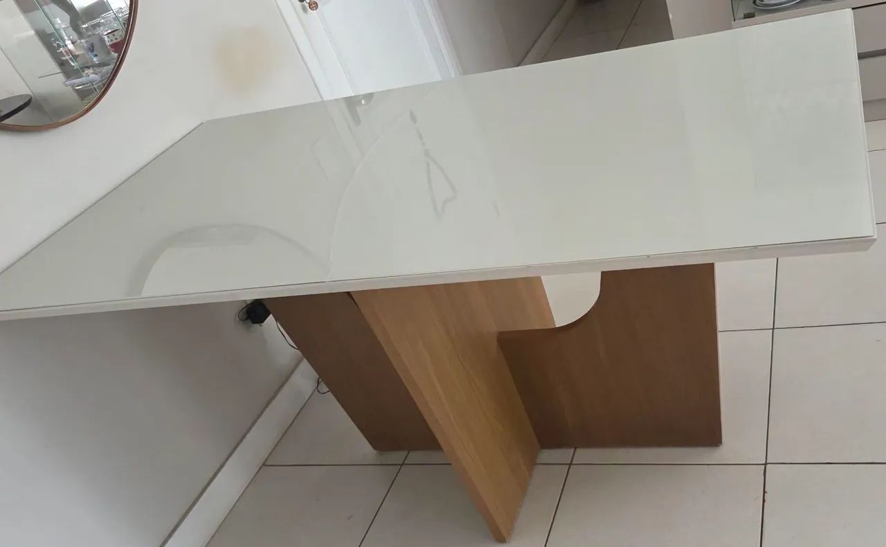 SÓ HOJE - Mesa de Jantar