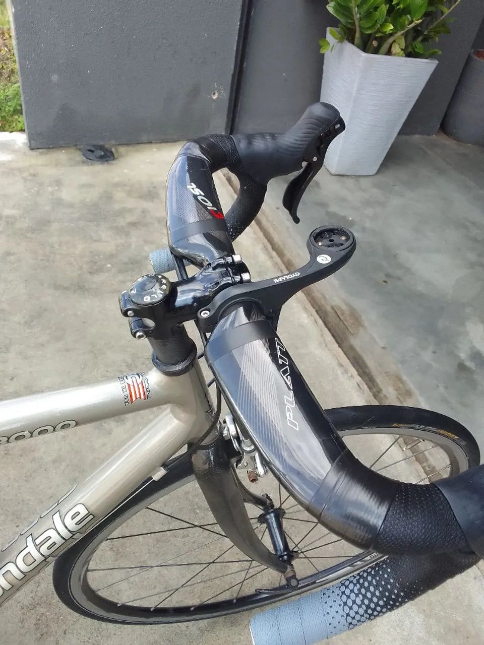 Bicicleta Speed CANNONDALE R3000. - Foto 3