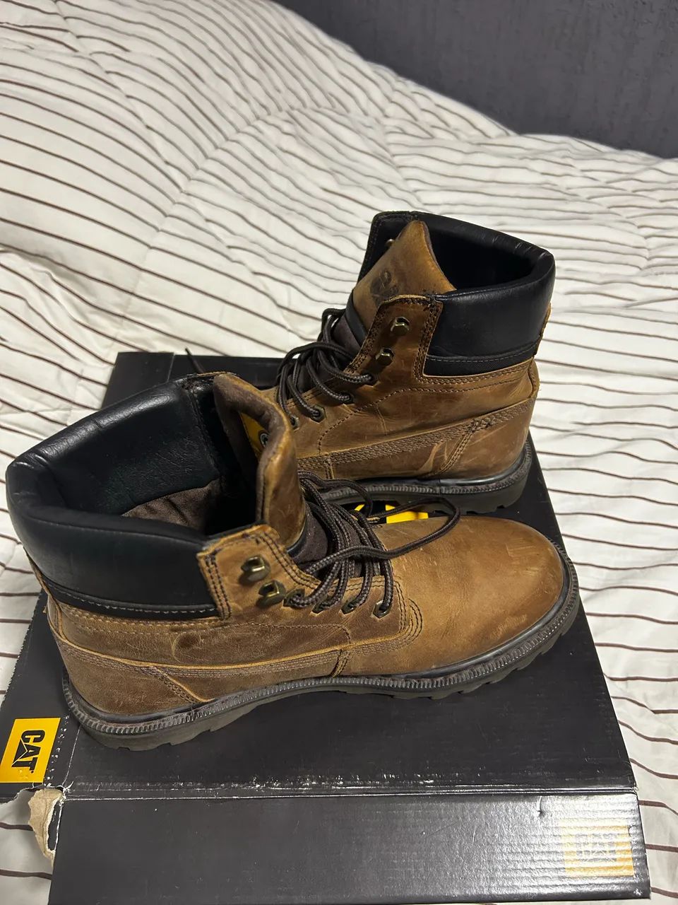 Bota caterpillar 40 - Foto 2