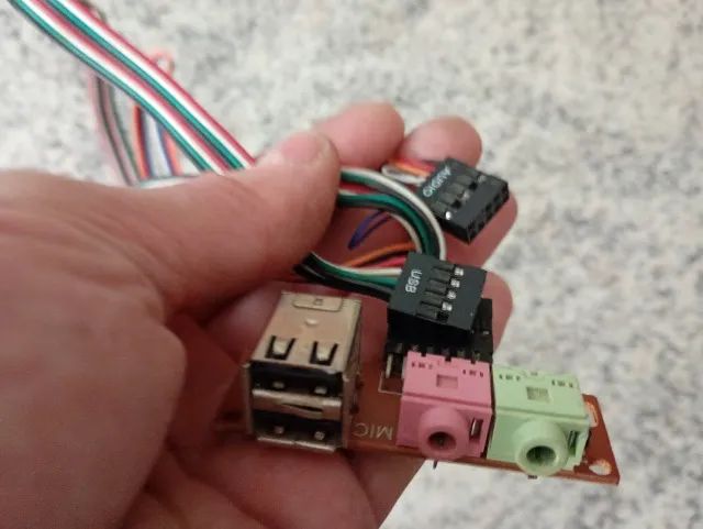 Linha do painel frontal para PC DESKTOP, cabo USB E AUDIO. - Foto 3
