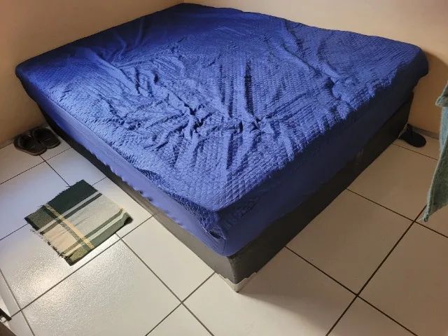 Cama de casal com base de madeira  - Foto 2