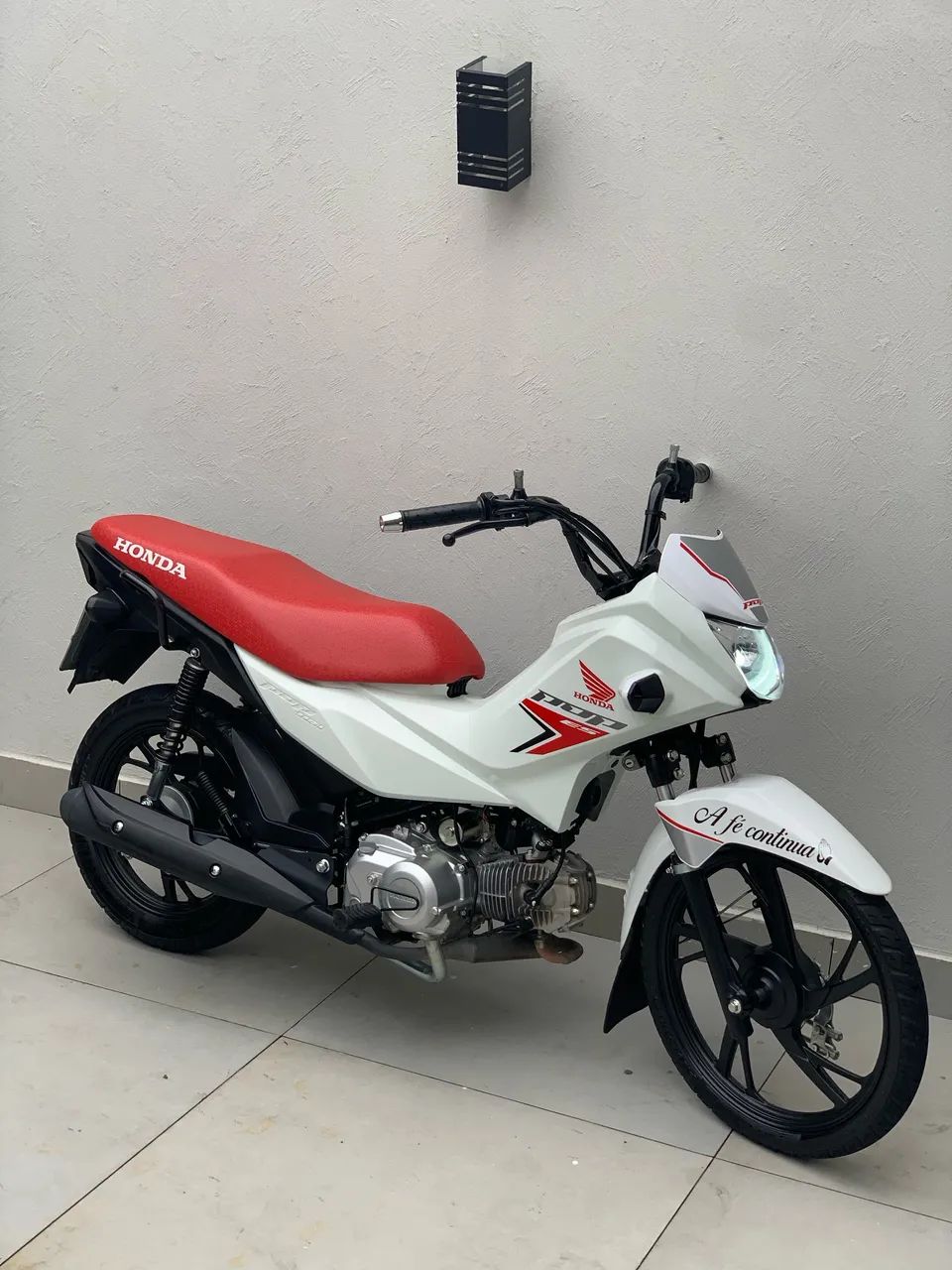 Moto a venda 