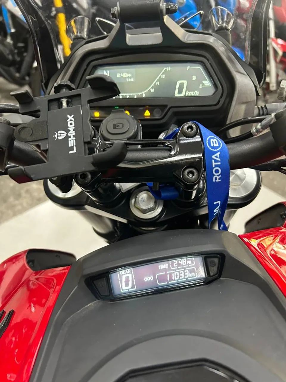 BAJAJ DOMINAR 400 - Foto 3