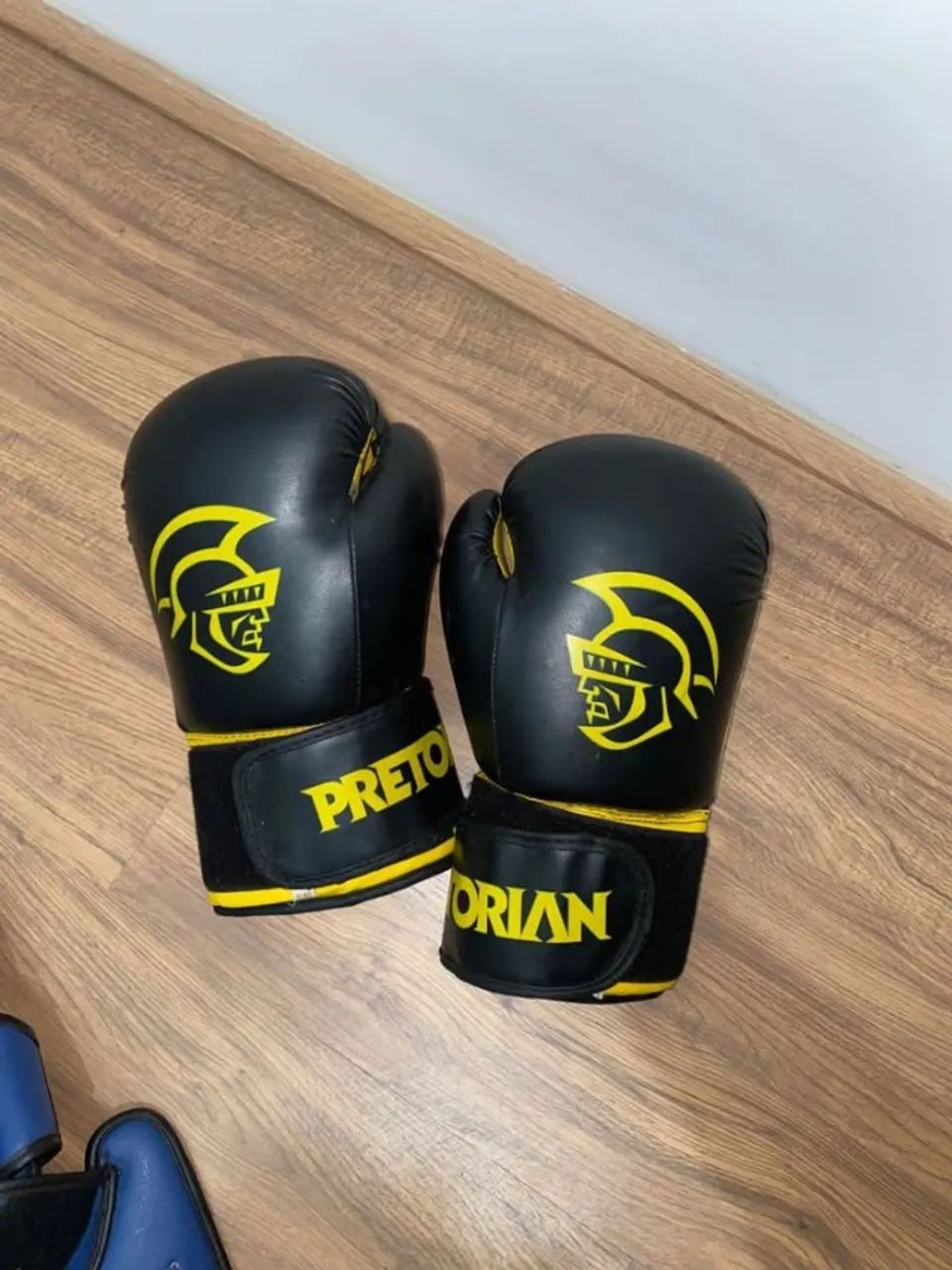 Luva Pretorian 12 Oz - Otima para Muay Thai