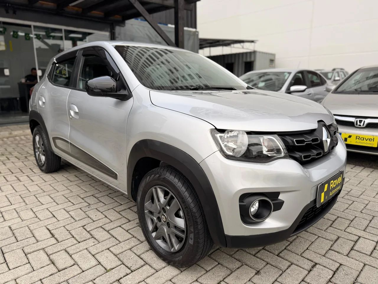 Renault Kwid Intense 1.0 Flex 12V 5P Mec. 2020 - Foto 4