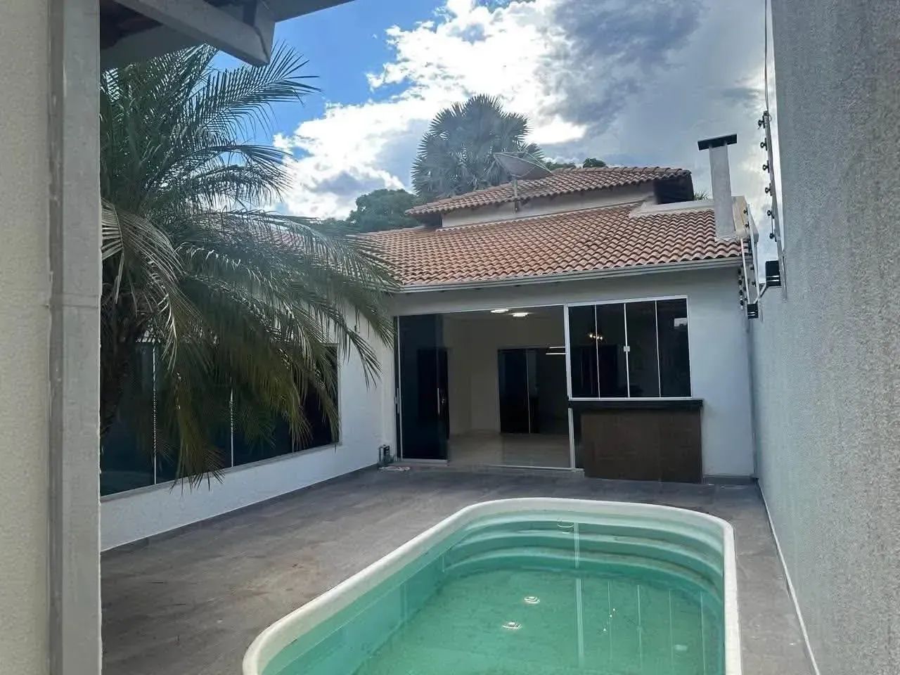 IPASE, CASA GRANDE REFORMADA COM ÁREA DE LAZER  E PISCINA - Foto 3