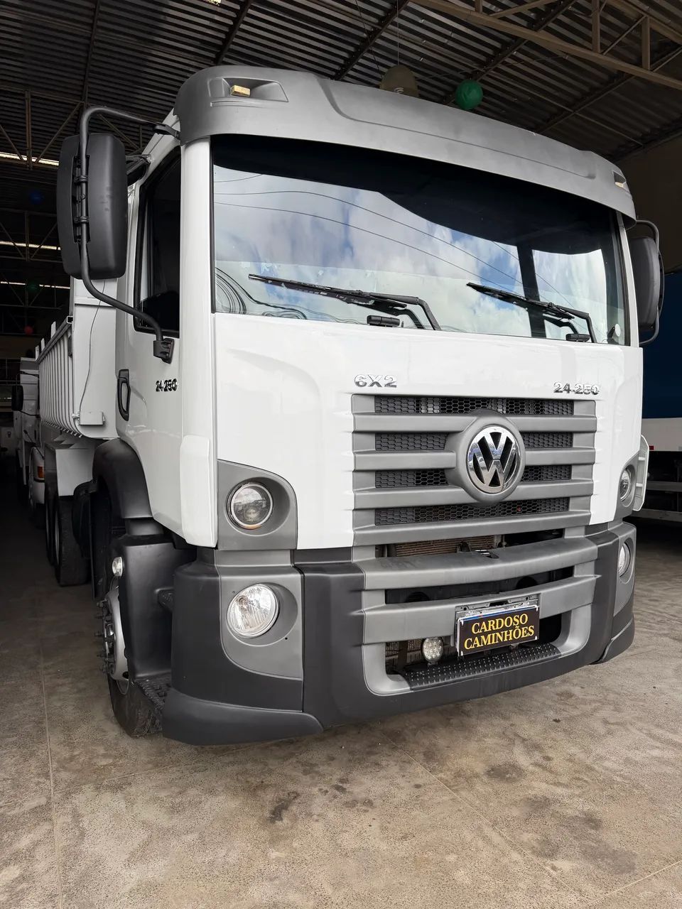 VW 24250 2011 - Foto 3